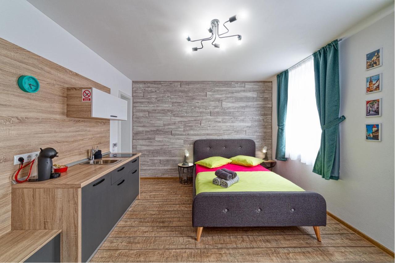 Apartament T House Sybin Zewnętrze zdjęcie